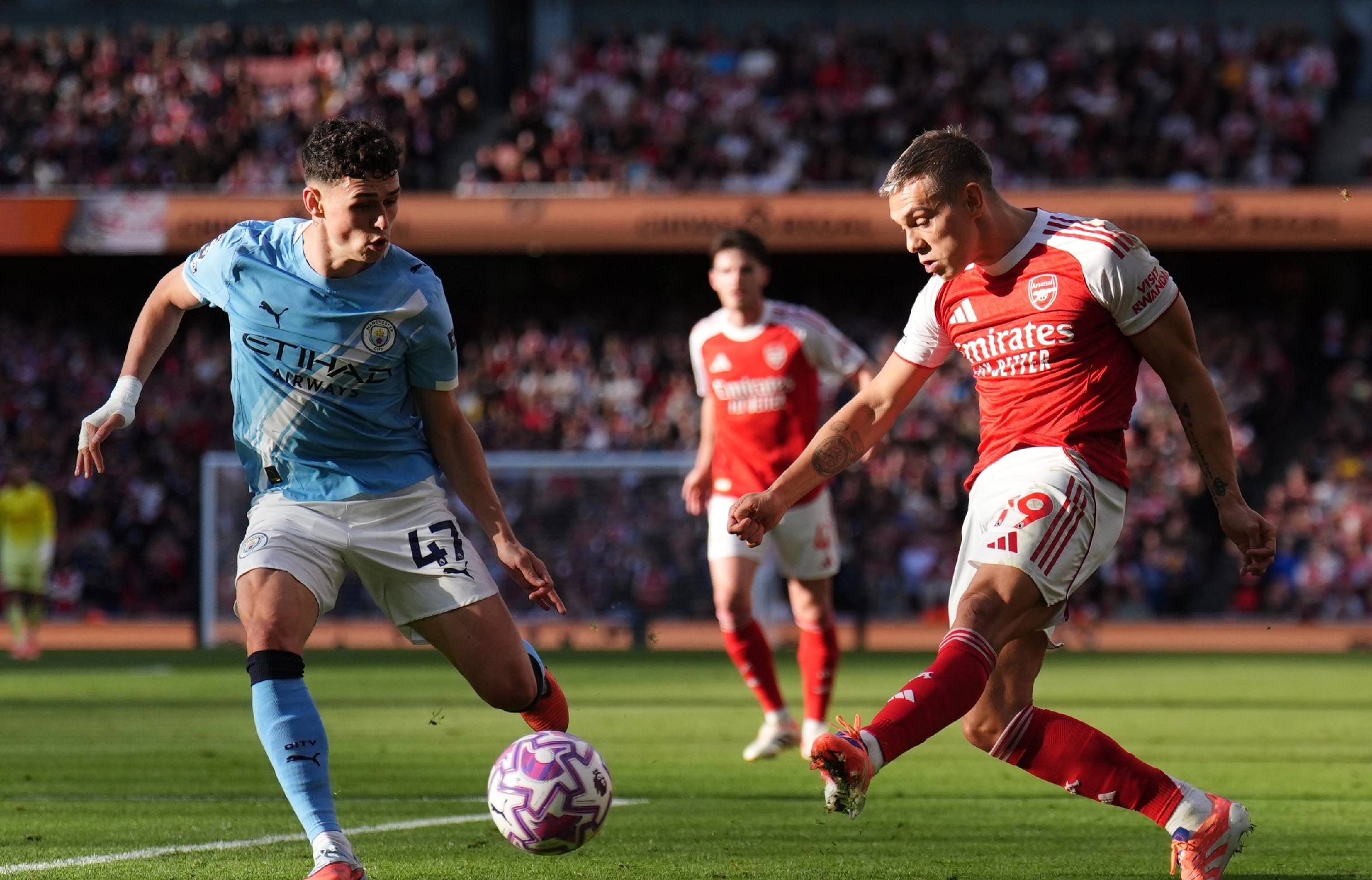 广州TTG送上新年祝福：新年夜来了，好运来了！T Zai和所有的小伙伴们新年夜快乐